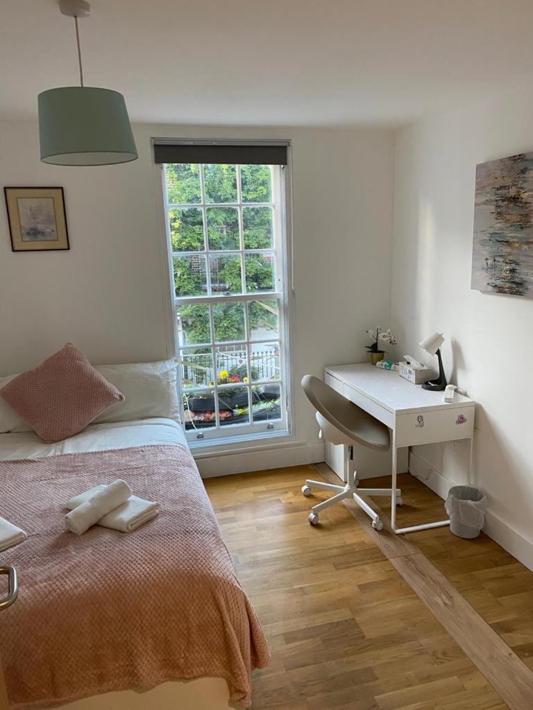 Lovely Private Rooms In Euston, Central London Exterior photo